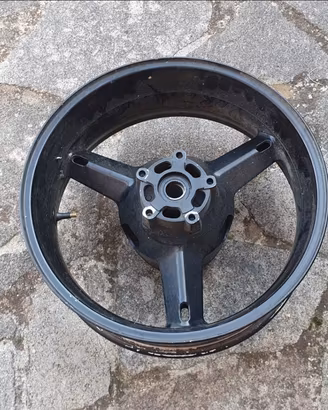 Cerchio posteriore Suzuki canale 6 per k1 k2 k3 k4