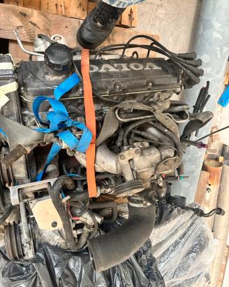 MOTORE 940 TURBO/ MOTORE VOLVO 940