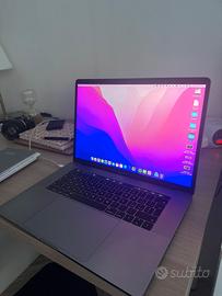 MacBook Pro 15" 2016 Touch Bar