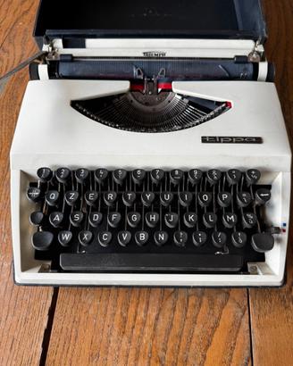 Macchina da scrivere Triumph Tippa
