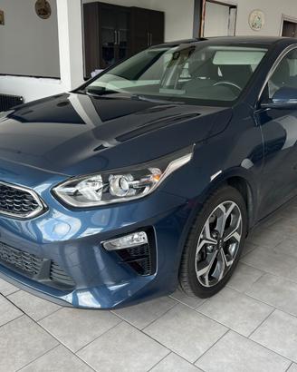 Kia Ceed 1.6 CRDi 115 CV 5p. Urban