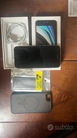 IPhone SE 2020 bianco
