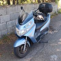 Suzuki Burgman 125