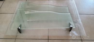 Mensole in vetro satinato sagomato a onda 