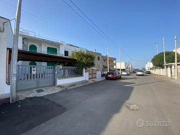 Torre dell'orso villa 9 posti via monti