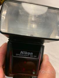 Nikon speed lightsSB-24
