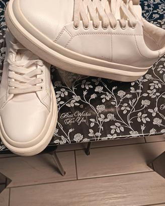 Scarpe Pull and Bear bianche