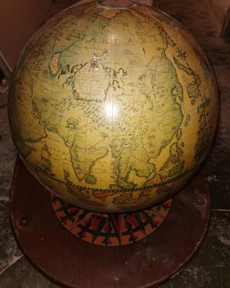 Mappamondo vintage