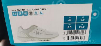 Scarpe nuove  per sanitari