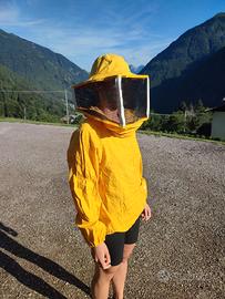 Maschere con giubbotto per apicoltura.