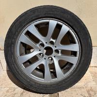 Ruota da BMW 316D, con cerchio e pneumatico