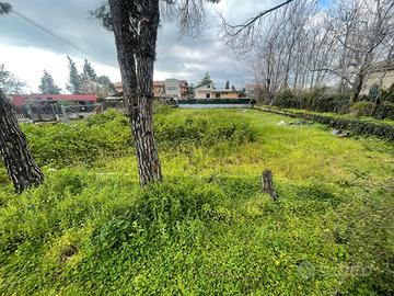 Acireale nord terreno edificabile mq 1132 x villa