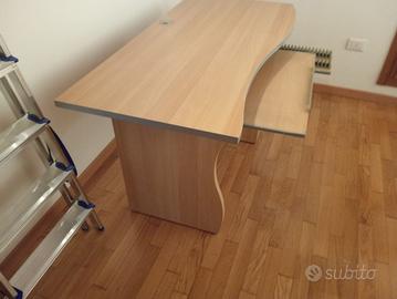 scrivania