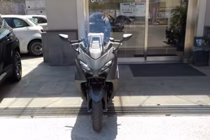 YAMAHA T-Max 560 Anno