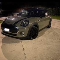 MINI COOPER D