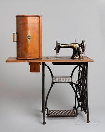 Macchina da cucito Singer d’epoca (1908)