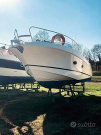 Barca Manò Marine 27.5 Walkaround Turbo diesel