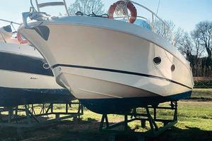 Barca Manò Marine 27.5 Walkaround Turbo diesel