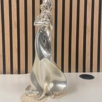 Scultura donna con bambino