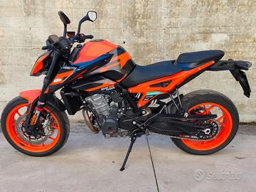 KTM 890 Duke GP con 1000 Km