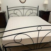 Letto matrimoniale