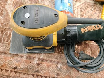 Scartatrice persiane de walt