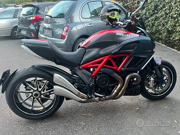 Ducati Diavel Red Carbon 1200