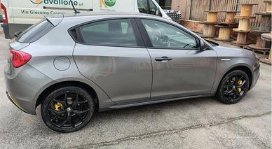 Alfa Romeo Giulietta 1.6 JTDm 120 CV veloce Carbon