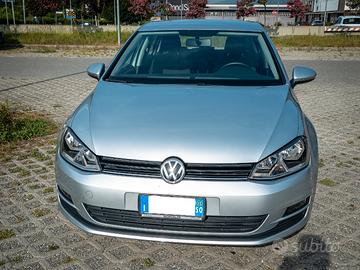Volkswagen Golf 1.2 TSI Comfortline Bluemotion 5p