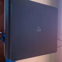 Console Ps4 slim 1TB + 1 joystick+ cavi + giochi