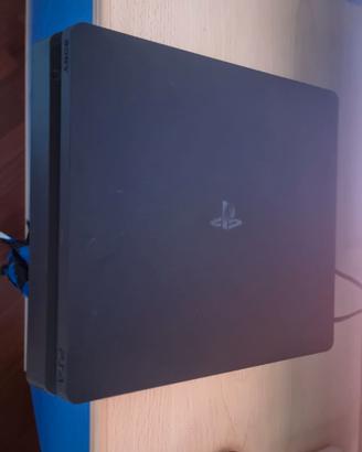 Console Ps4 slim 1TB + 2 joystick+ cavi + gioco R6