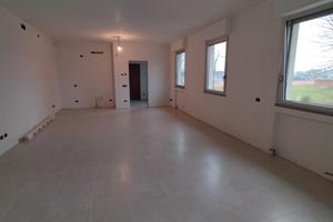 Biassono, ufficio 60 mq e posti auto