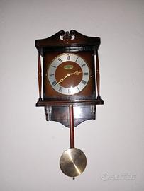 orologio a pendolo