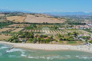 VILLA SINGOLA A ROSETO DEGLI ABRUZZI