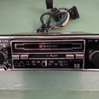 Autoradio Sanyo FT-435 (1973)