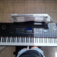 Tastiera yamaha DGX-650