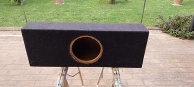 SUBWOOFER cassa chiusa da bagagliaio per sub 25 cm