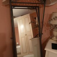 specchio in ferro battuto