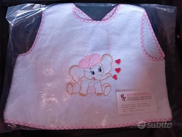 Bavaglino bimba corpetto ricamato