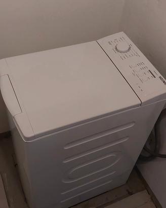 LAVATRICE CARICA DALL'ALTO 6kg