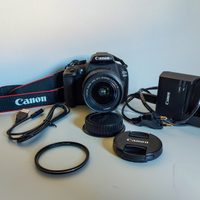 Fotocamera Reflex Canon EOS 1200D+obiettivo 18-55