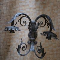 CANDELABRO DA PARETE ANTICO IN FERRO BATTUTO