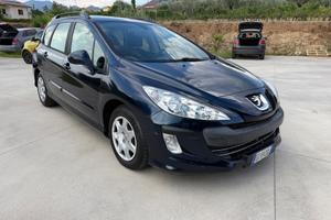 Peugeot 308 1.6 8V HDi 93CV FAMILIARE