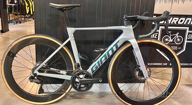 Giant Propel Advanced Pro 0