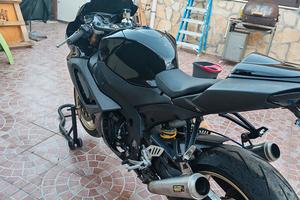 Suzuki gsxr 1000  2008