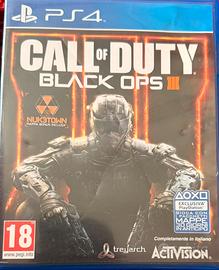 Bundle 3 giochi PS4/5 - COD, R6 Siege