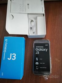 telefonino cellulare Samsung