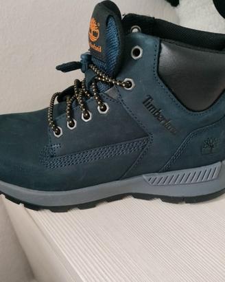 Scarpa  bimbo Timberland leggera  n 32