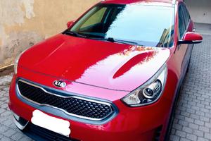 KIA NIRO HYBRID