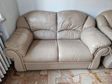 divano 2 posti TRATTABILE 